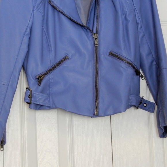 Suzy Shier Light blue faux leather motorcycle jacket in Size XS - Picture 3 of 13